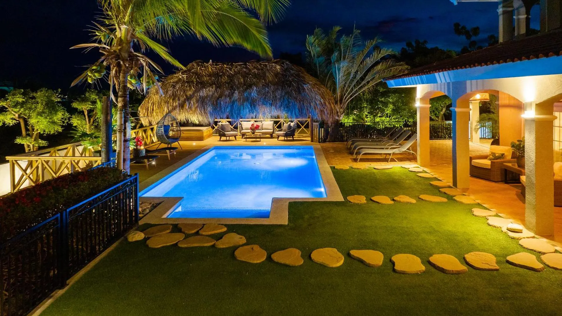 The Tropicana Beach Villa Jan Thiel Curacao