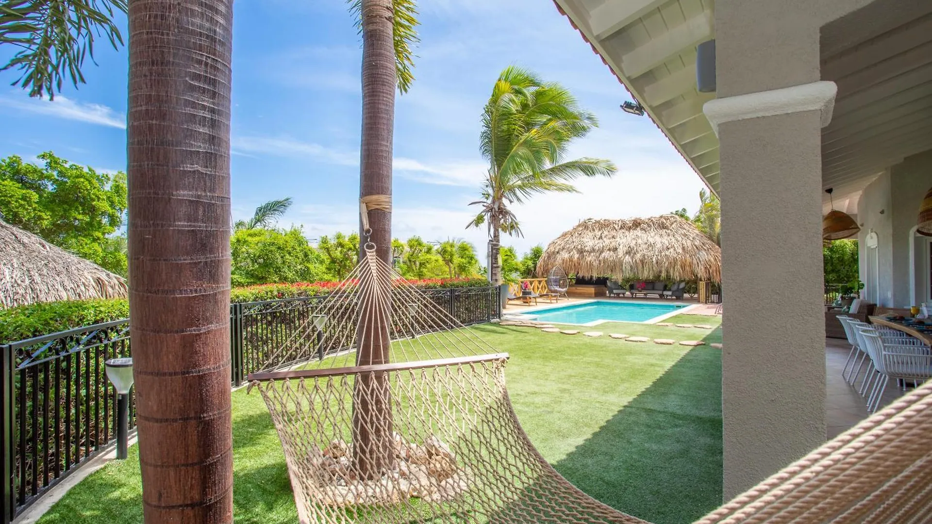 The Tropicana Beach Villa Jan Thiel 0*,
